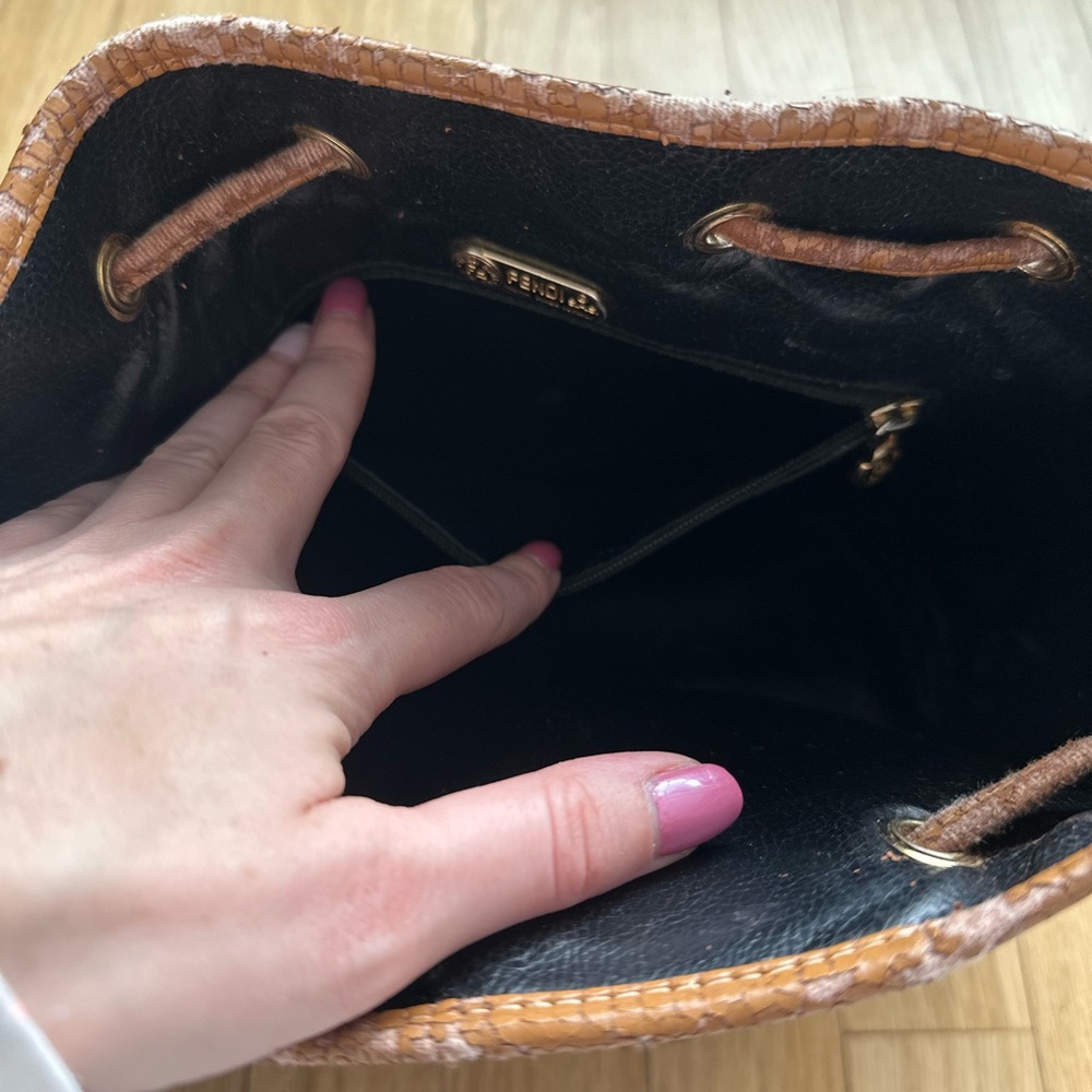 Authentic Vintage Fendi Zucca Canvas Drawstring Bucket Bag - Picture 7 of 10